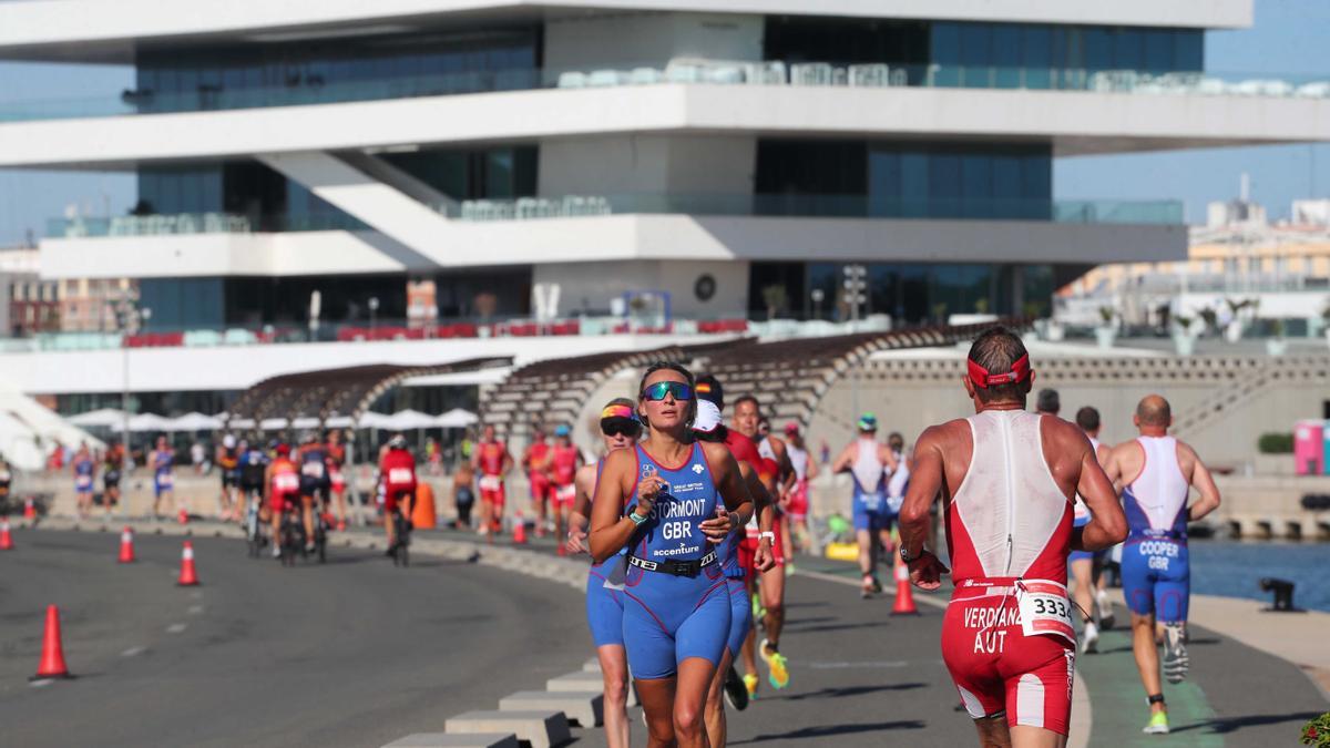 Búscate en las imágenes del Triatlón Olímpico del campeonato de Europa