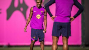 Lamine Yamal agita el clàssic Lamine Yamal agita el clàssic