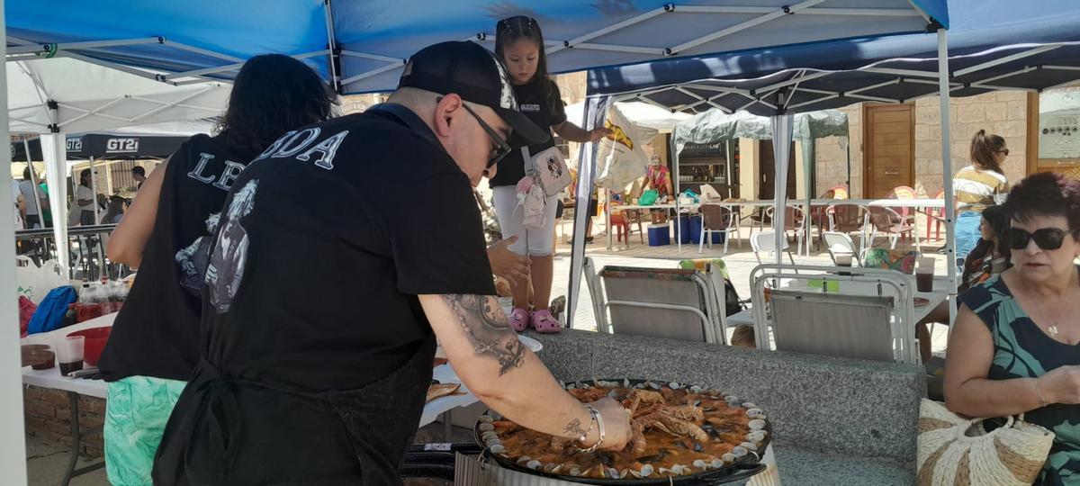 GALERÍA | Día de las Peñas con sabor a paella en las Fiestas de San Agustín de Toro