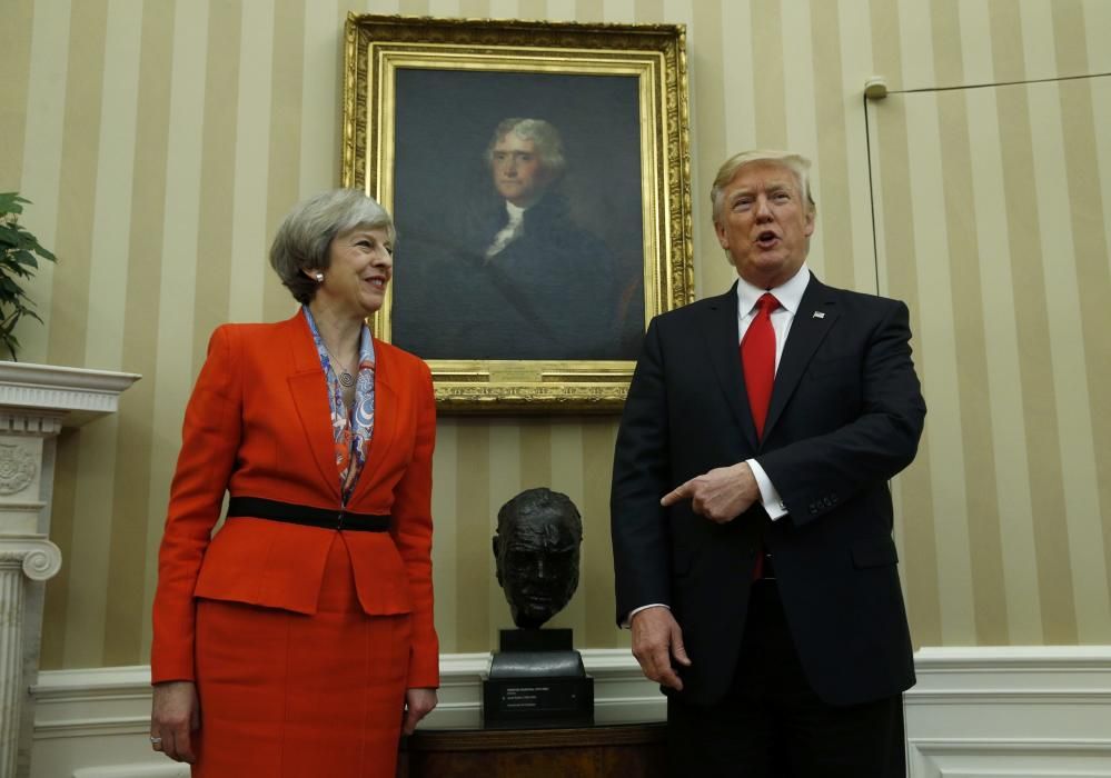 Theresa May, primera mandataria que recibe Donald Trump