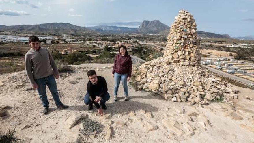 En busca de fondos para hacer historia