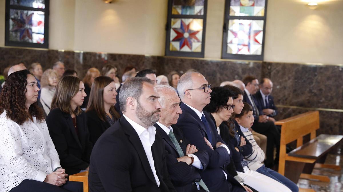 EN IMÁGENES: Multitudinario adiós a la química María Rosa Fernández, mujer del exrector Gotor