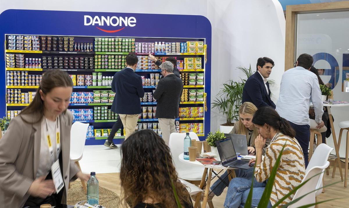 Stand de la marca Danone en el salón Alimentaria 2024.