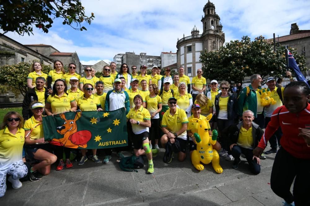 Una gran fiesta multicolor para inaugurar el Mundial de Triatlón