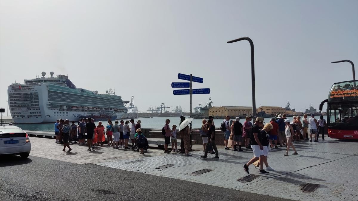 Los crucerista del 'Ventura' tras arribar a Las Palmas el pasado 12 de agosto.