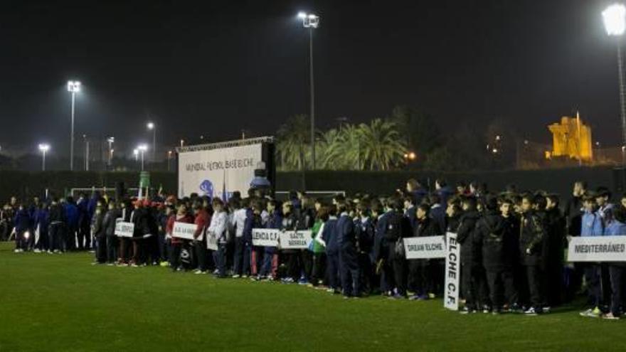 Desfile inaugural de la Fair Play Cup de Elche