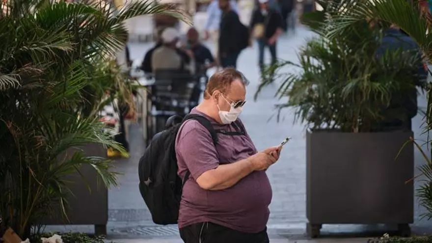 Tenerife casi cuadruplica la cifra de contagios en un día de Gran Canaria