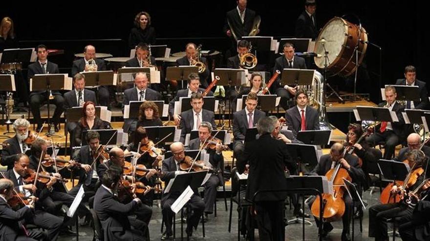 La Orquesta abrirá el Festival de la Guitarra con una obra de encargo