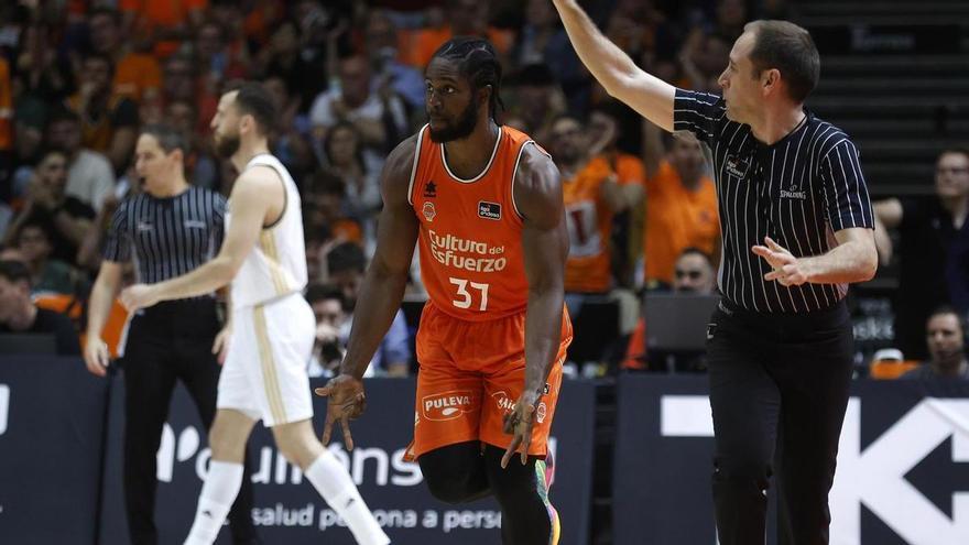 El Valencia BC tumba al Real Madrid con un festival de triples