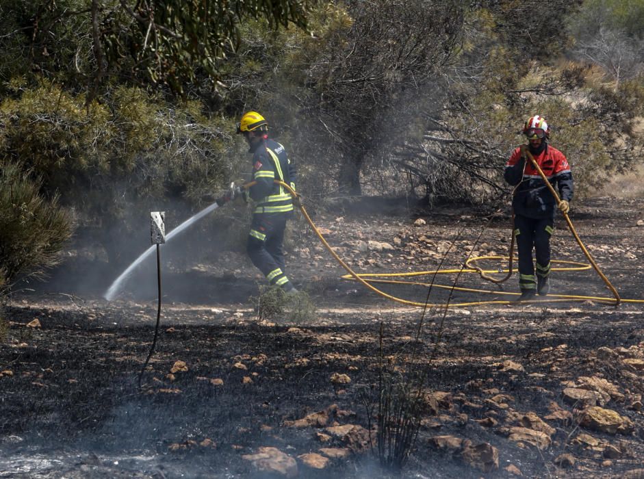 Una imagen del incendio en Santa Pola