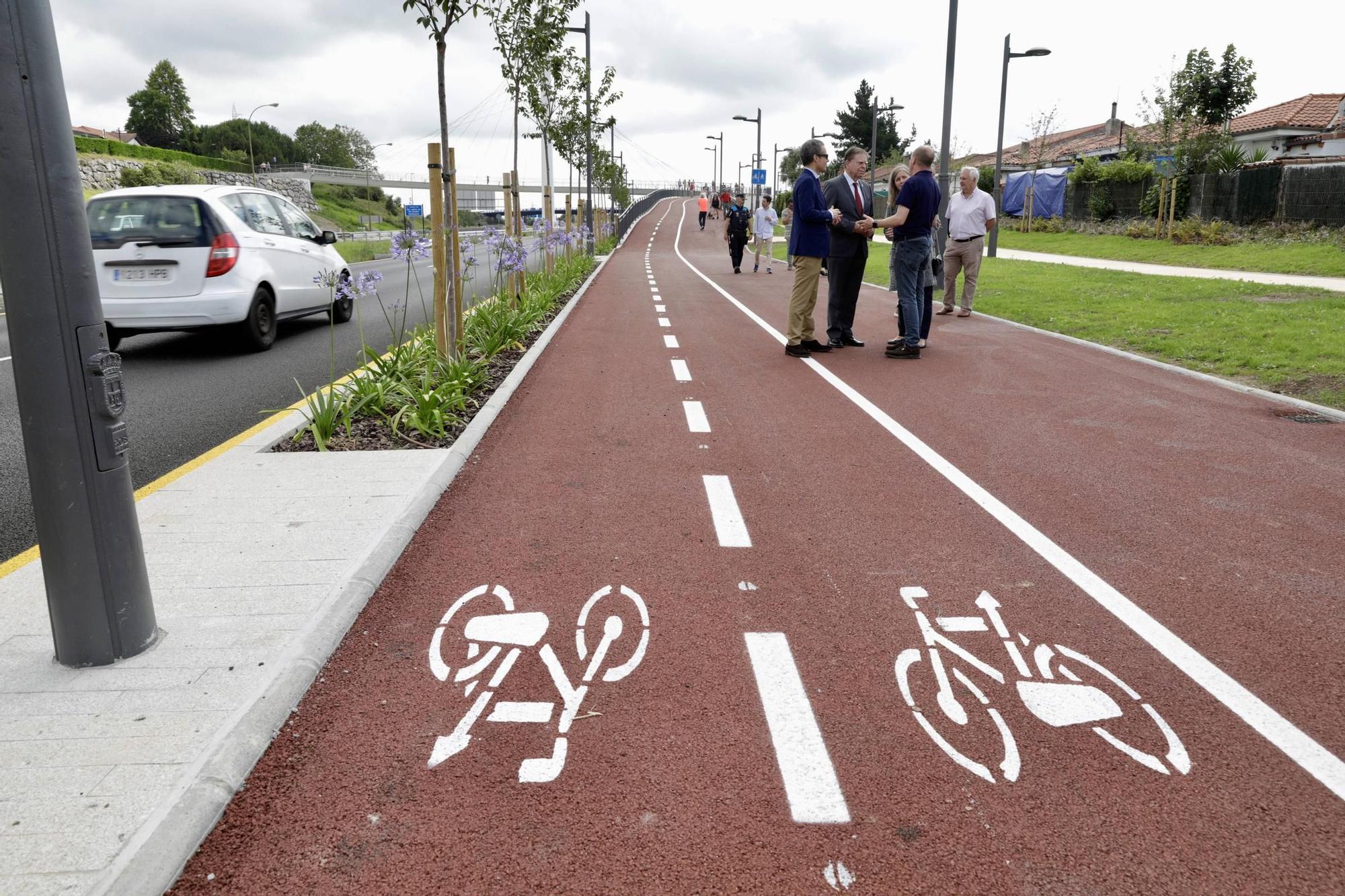 Inauguración del parque lineal de entrada a Oviedo por la "Y"