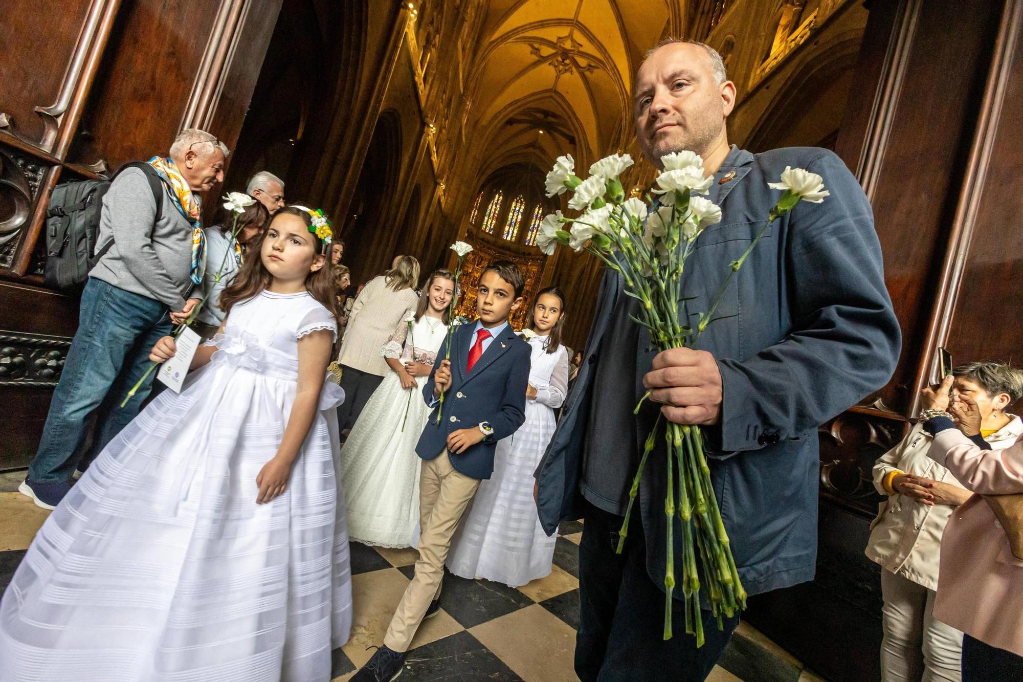 Celebración del Corpus en la Catedral de Oviedo