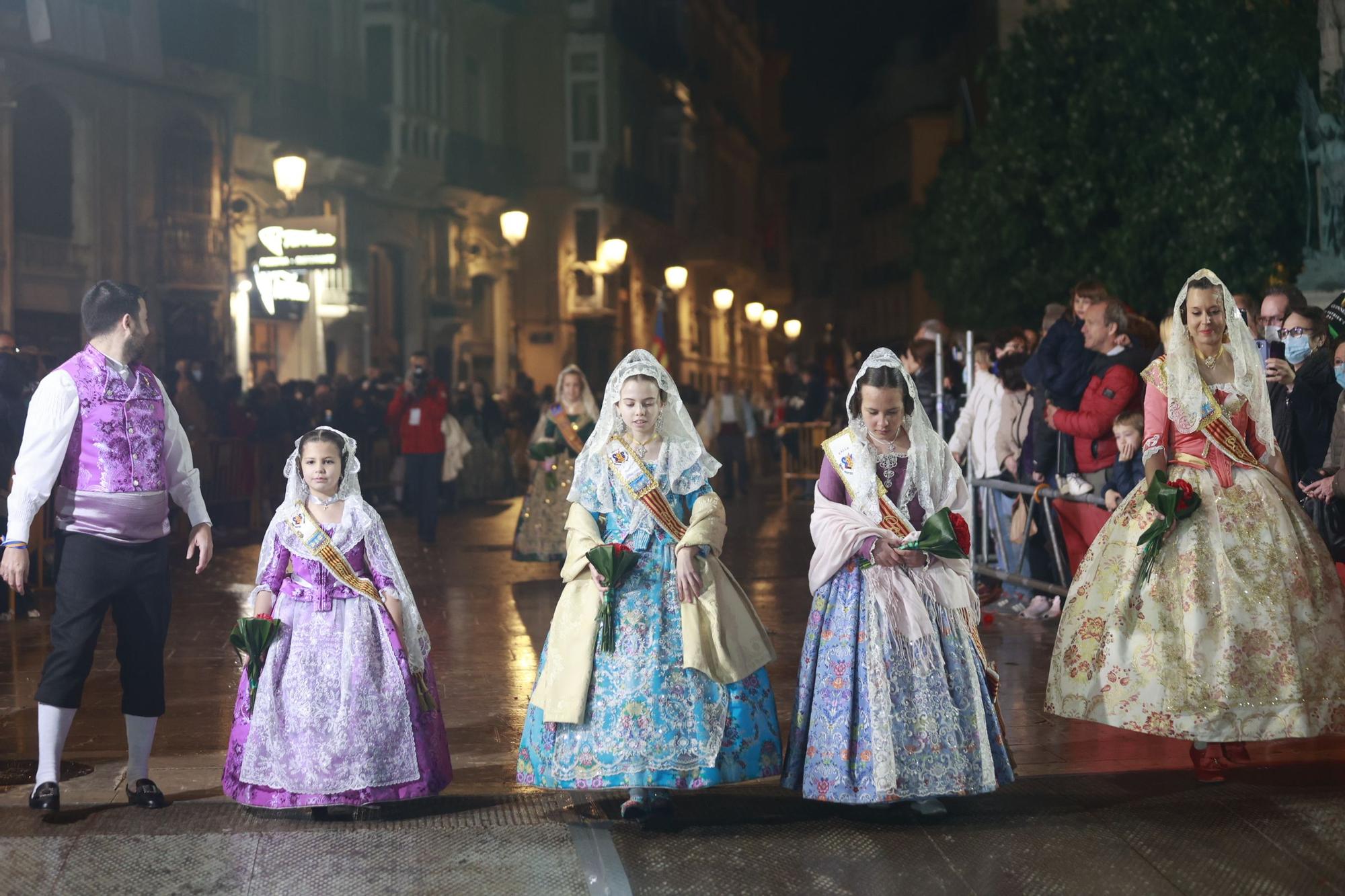 Búscate en la Ofrenda por la calle Quart (entre 22.00 y 23.00 horas)