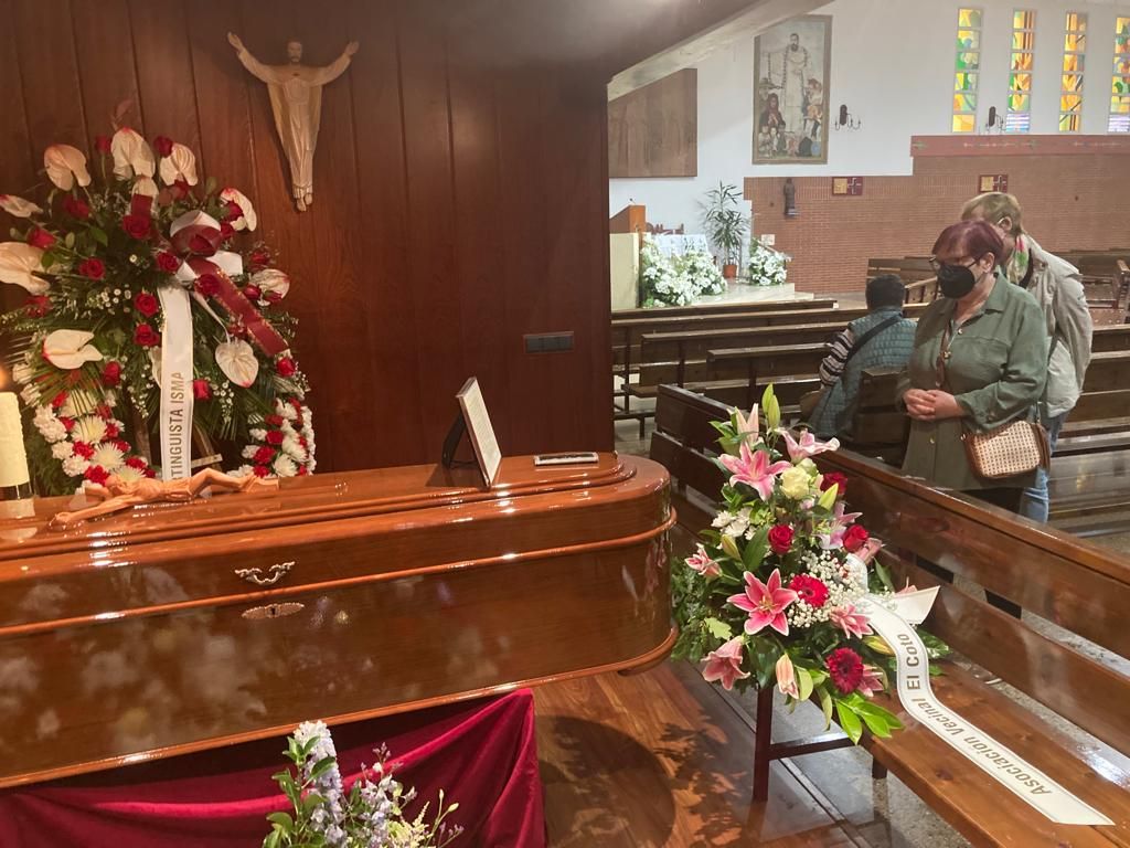 Capilla ardiente de Fernando Fueyo en Gijón