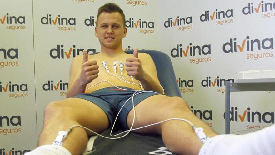 Cheryshev, revisión médica y entrenamiento