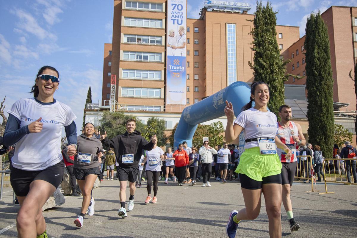 Les imatges de la Marxa Solidària pels 70 anys del Trueta