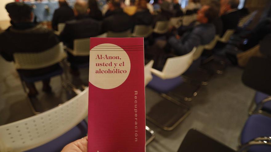 Alertan sobre los problemas de convivencia familiar con alcohólicos: &quot;Es insostenible&quot;