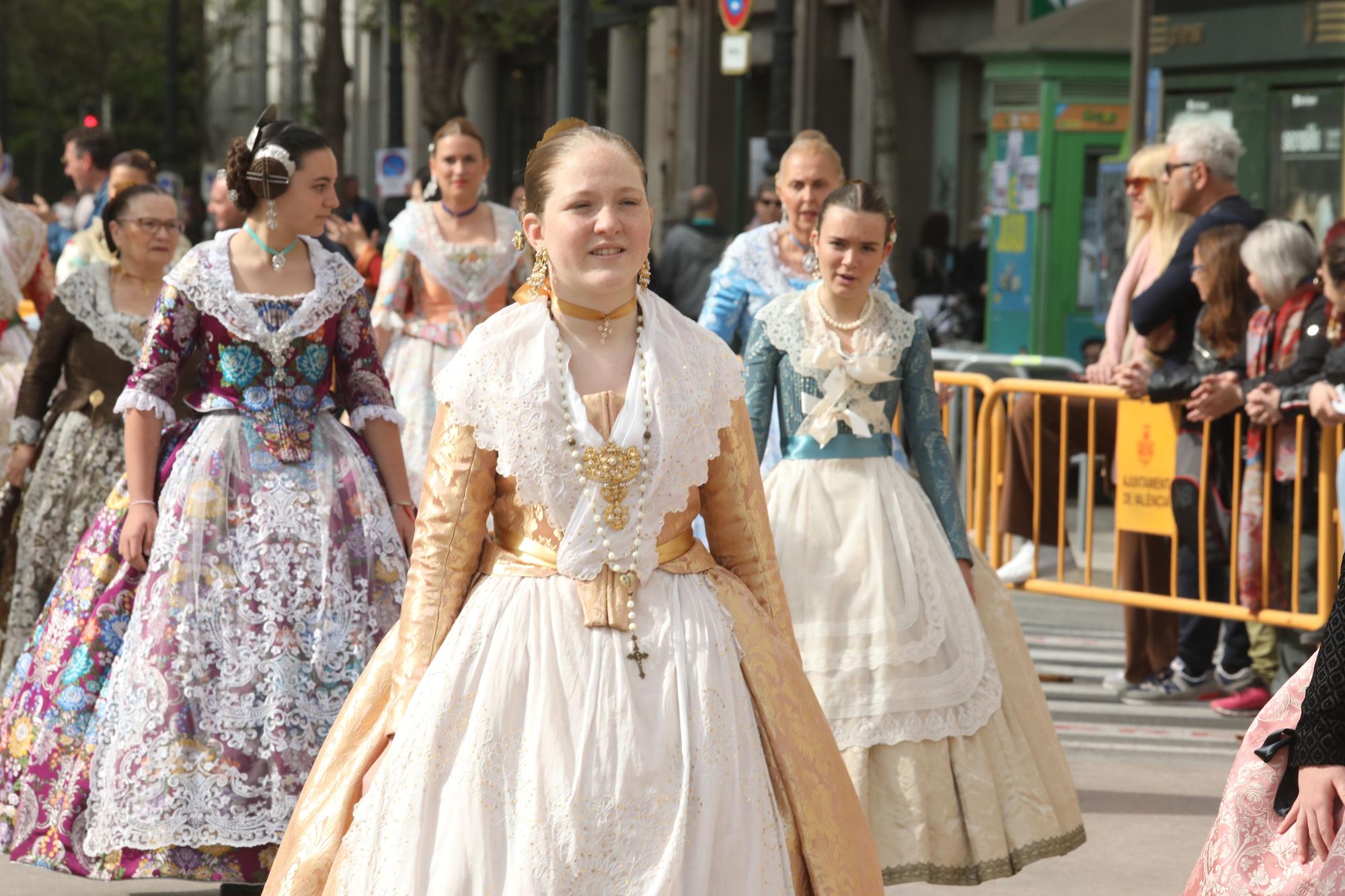 Entrega de los premios de las Fallas 2022 a las comisiones (II)