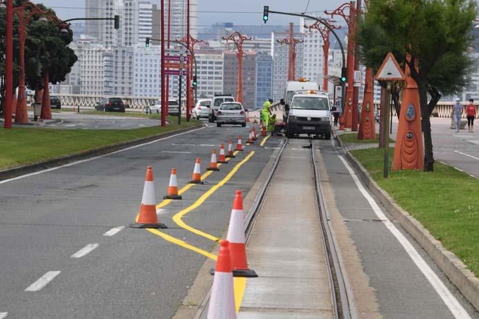 Adiós al carril peatonal de Esclavas a surfistas