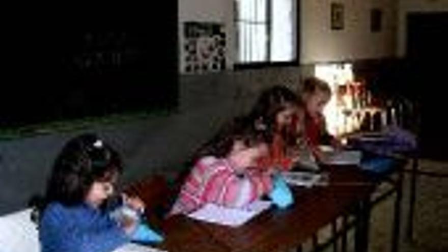 Unas 300 personas analizarán las escuelas de padres en Villamiel