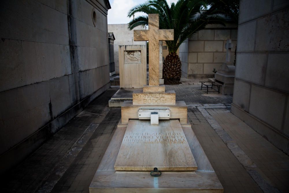 Todos los Santos: Tumbas y panteones de ilustres en el Cementerio General de València