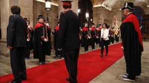 Marcela Topor acude a la investidura de su esposo como ’president’, el 12 de enero, en el Palau de la Generalitat.