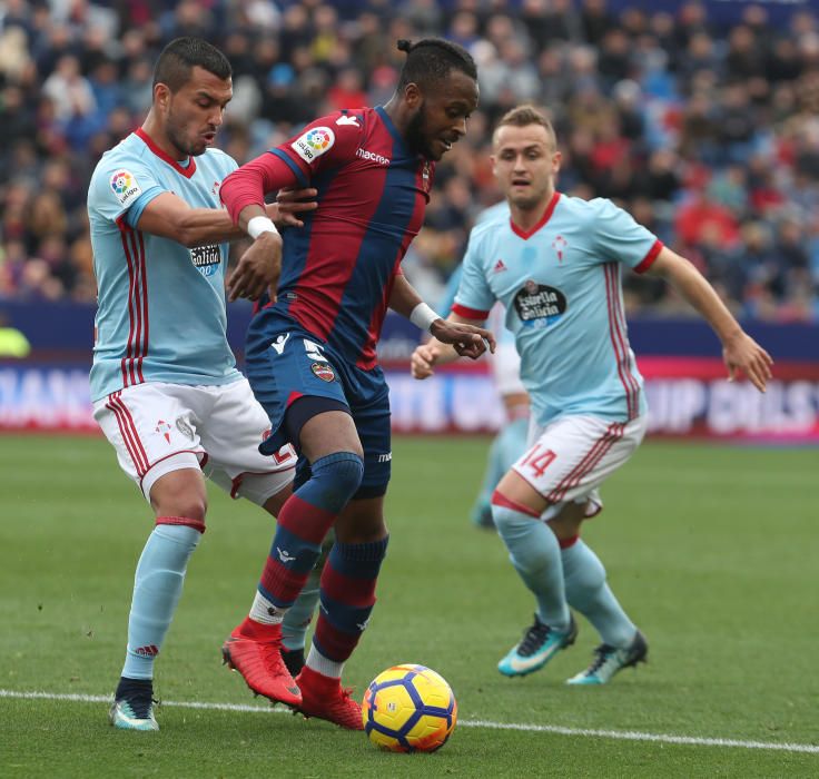 LALIGA: imágenes del Levante - Celta