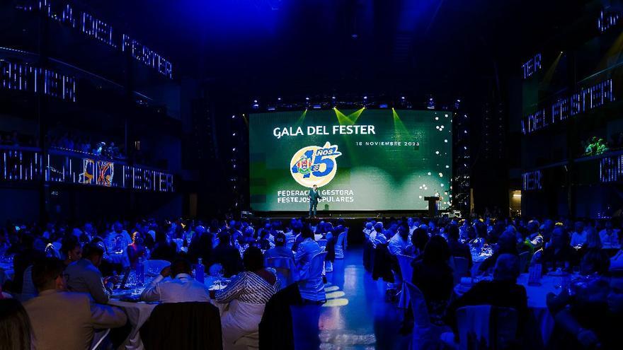 Multitudinaria gala del fester por los 45 años de la Gestora de Festejos