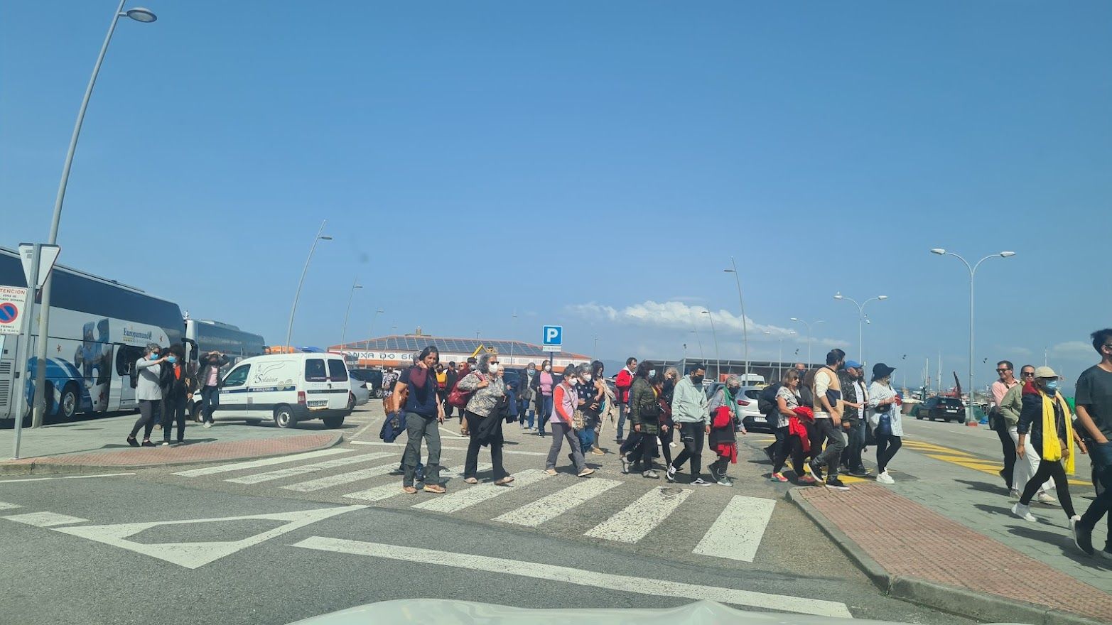 Turistas en O Grove, la semana pasada.