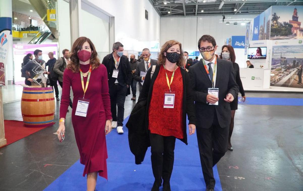 Políticos en la World Travel Market de Londres de 2021. | CAIB