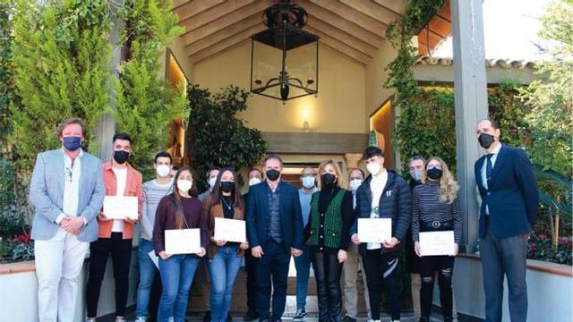Cabezas Carmona forma en hostelería a 15 personas.