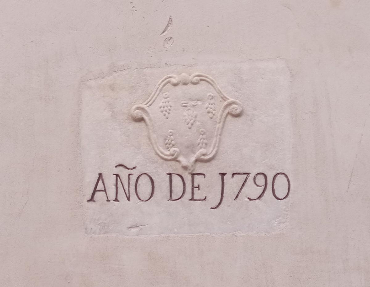 Las cinco llagas sangrantes de San Francisco de Asís, en la fuente de los Cristos.