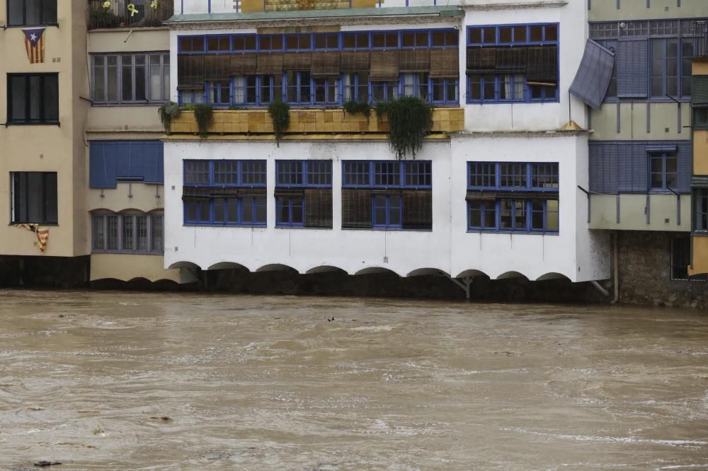 El riu Onyar, al seu pas per Girona