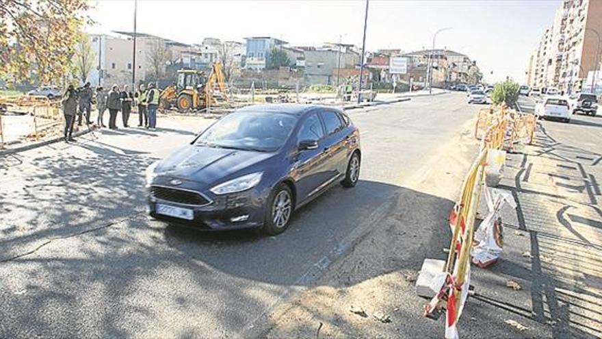 El cruce de la BA-20 con Cerro de Reyes y Pardaleras está al 60% de ejecución