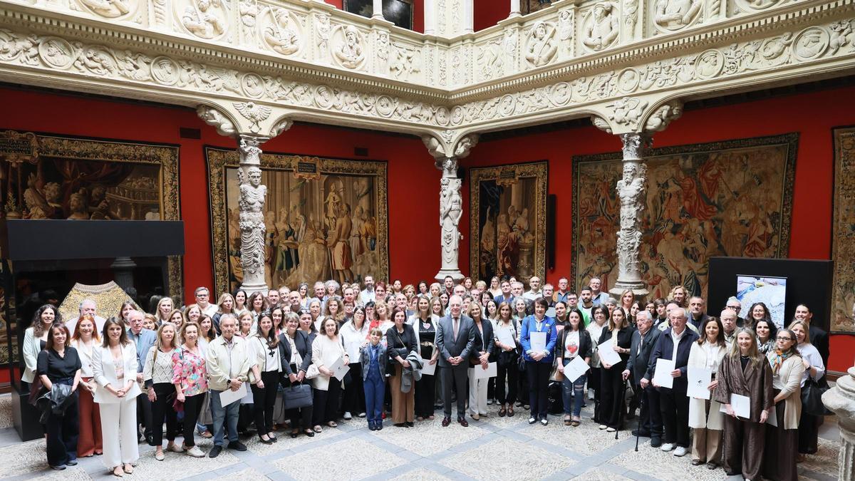 Entrega convenios sociales Ayuda a la infancia. Fundación Ibercaja.