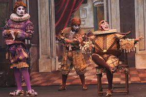 La companyia cubana Mephisto Teatro representa l’obra ’Donde haya agravios’, durant el Festival Internacional de Teatre Clàssic d’Almagro (Ciudad Real).