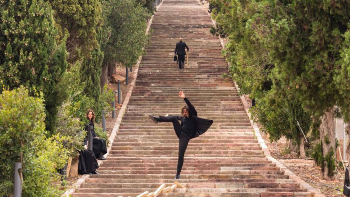 Artistas convierten los naranjos de  la Vall de Segó en espacio de creación