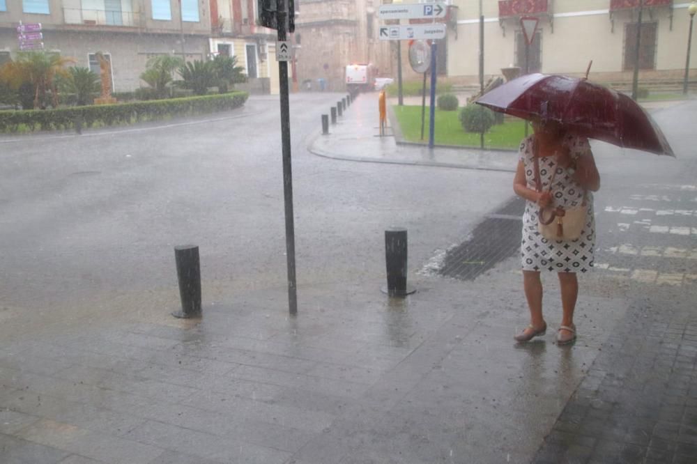 Así está lloviendo en la Vega Baja