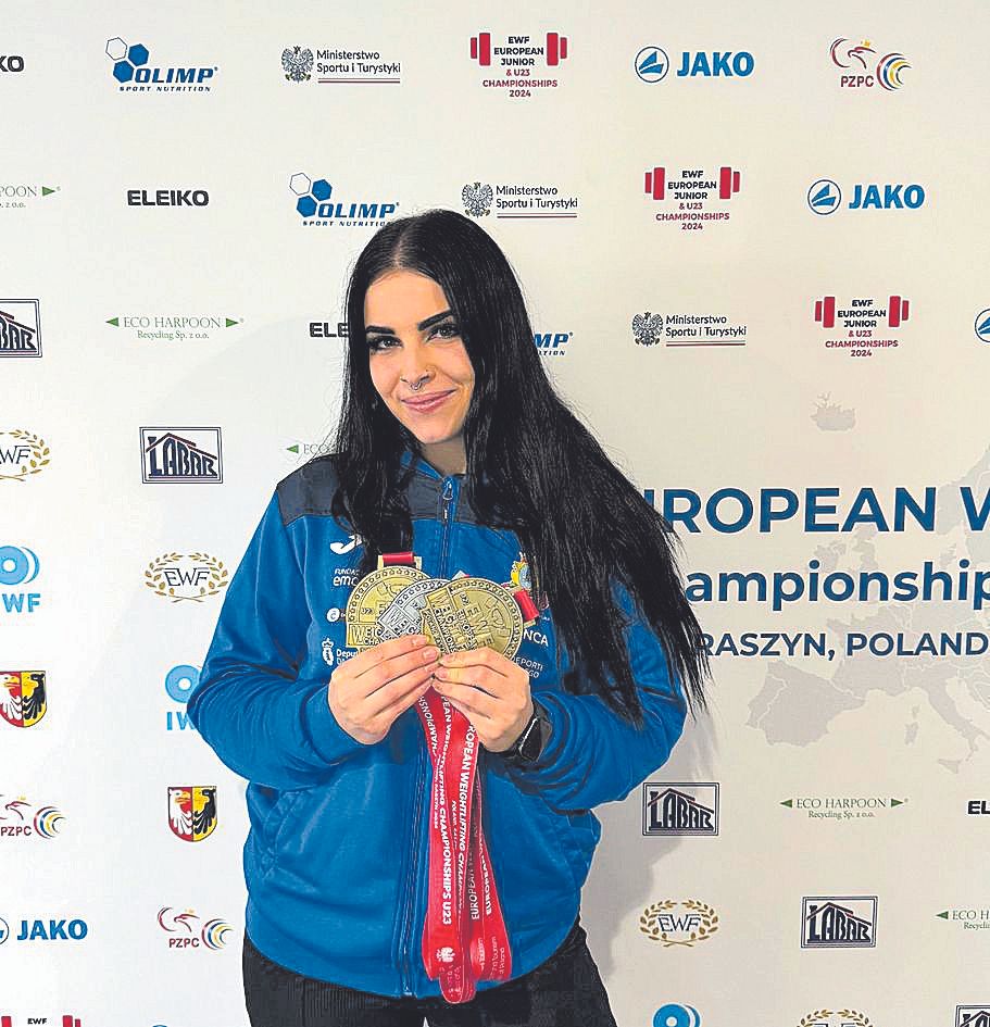 Irene Blanco, con las medallas en el Europeo sub 23.