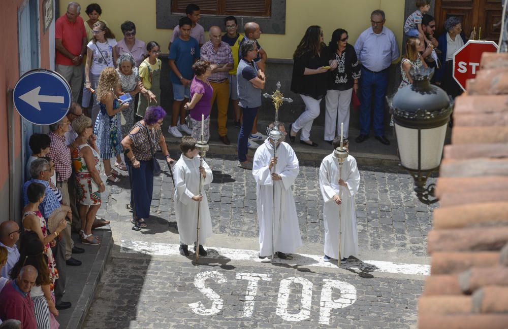 15/08/2018 STA. MARÍA DE GUÍA. Procesión de ...