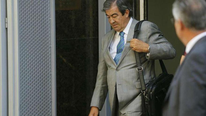 Álvarez-Cascos declara como testigo en el juicio de Gürtel por los amaños de contratos en Aena