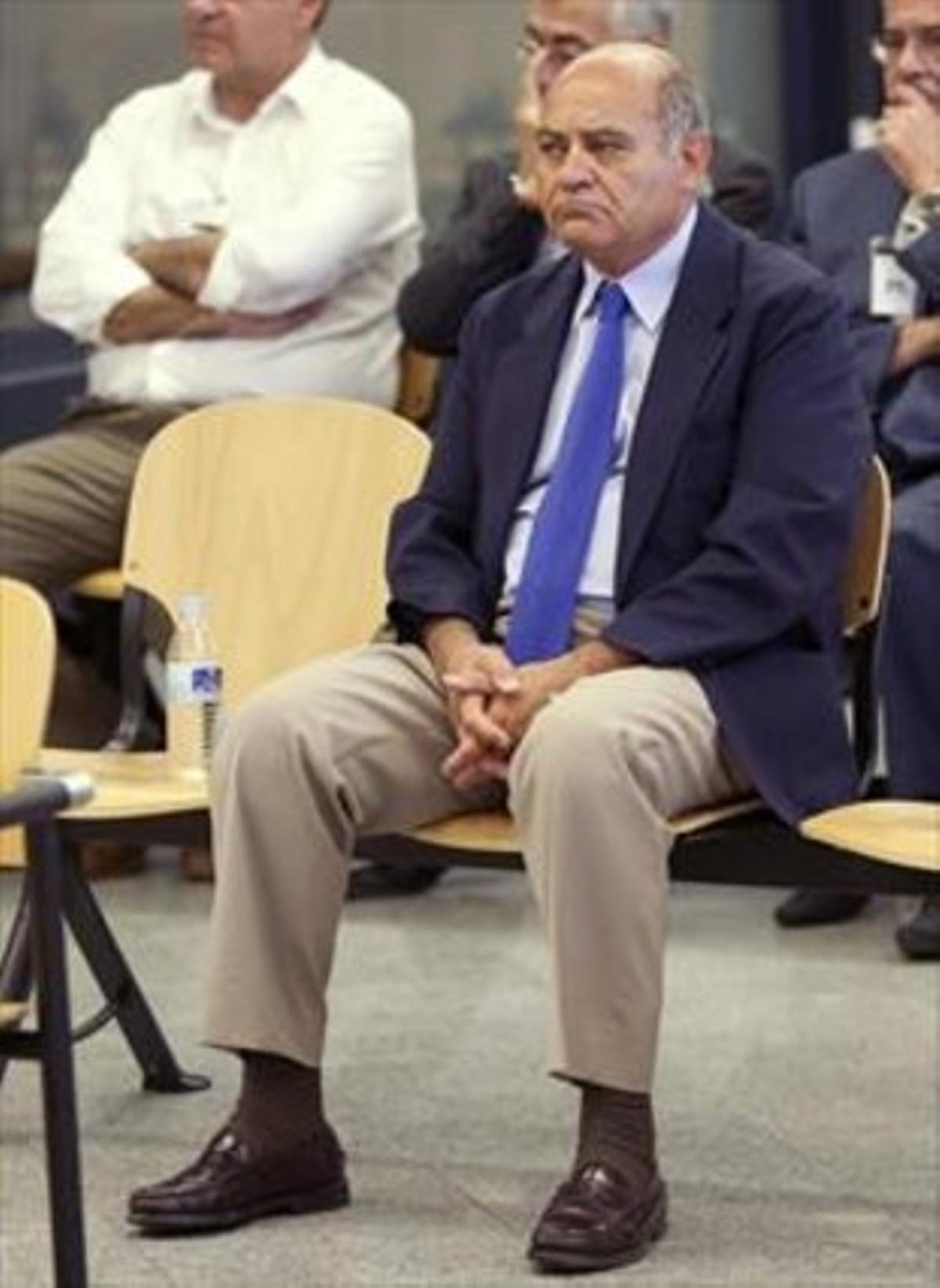 Díaz Ferrán al banc dels acusats, ahir a l’Audiència. Díaz Ferrán al banc dels acusats, ahir a l’Audiència.