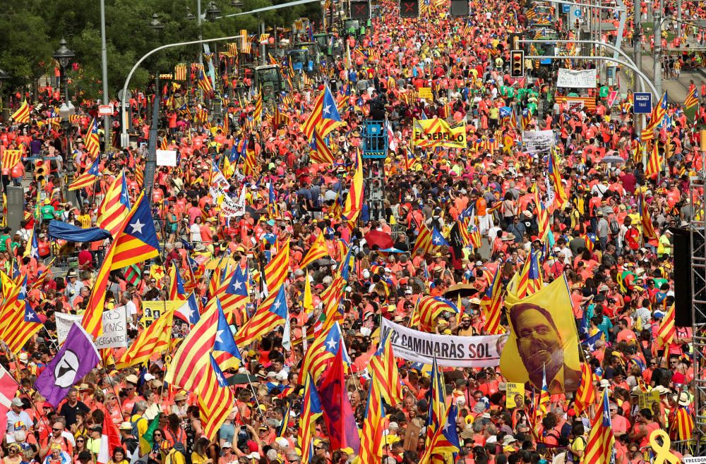 Totes les imatges de la manifestació de la Diada 2018