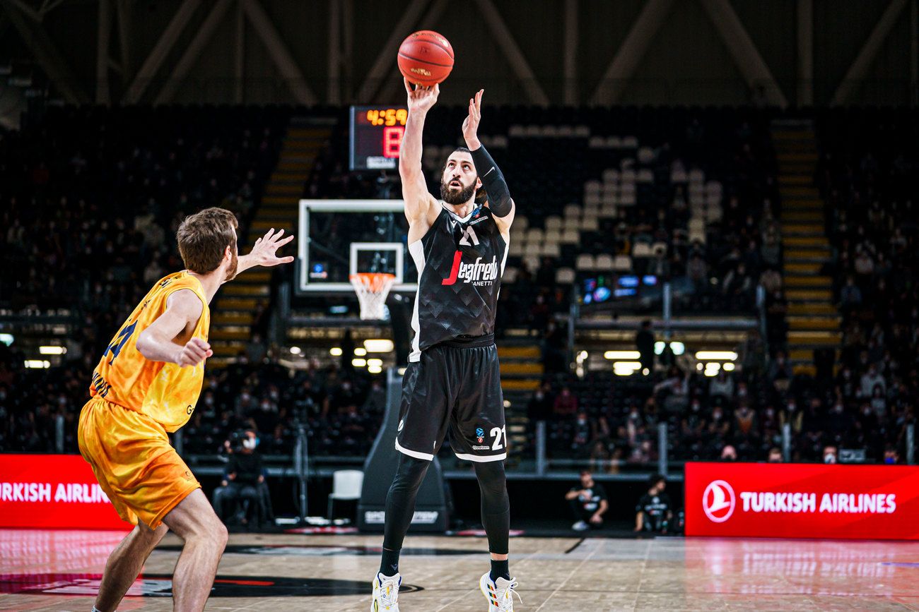 Virtus Bolonia - CB Gran Canaria