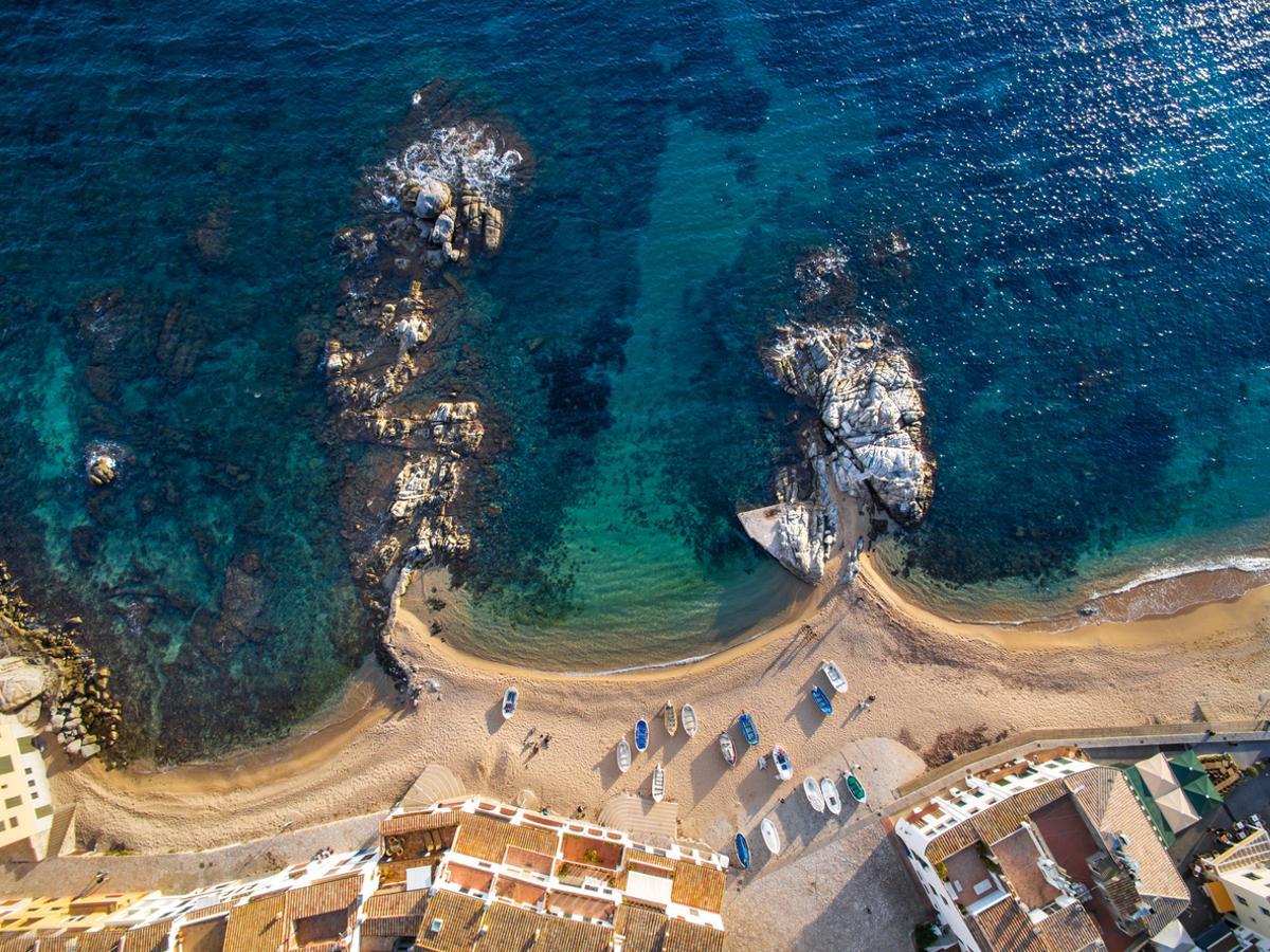 Vista aérea de el Port bo, escenario de la Cantada d'Havaneres