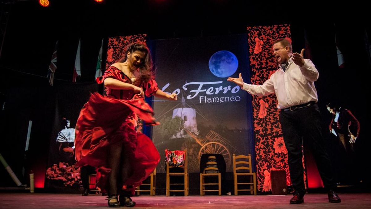 Número de ballet en el Festival Internacional de Cante Flamenco de Lo Ferro.
