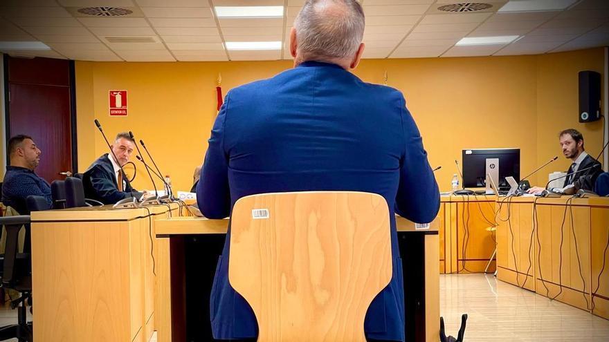 Tenerife Civil Guard Officer on Trial for Abusing Police Database