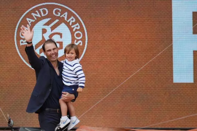 FOTOS | Roland Garros homenajea a Rafa Nadal