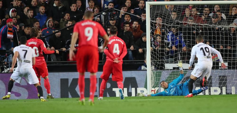 Las imágenes del Valencia - Real Madrid