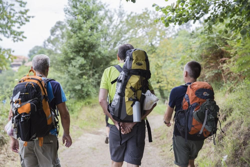 Peregrinos del Camino De Santiago, primer tramo de